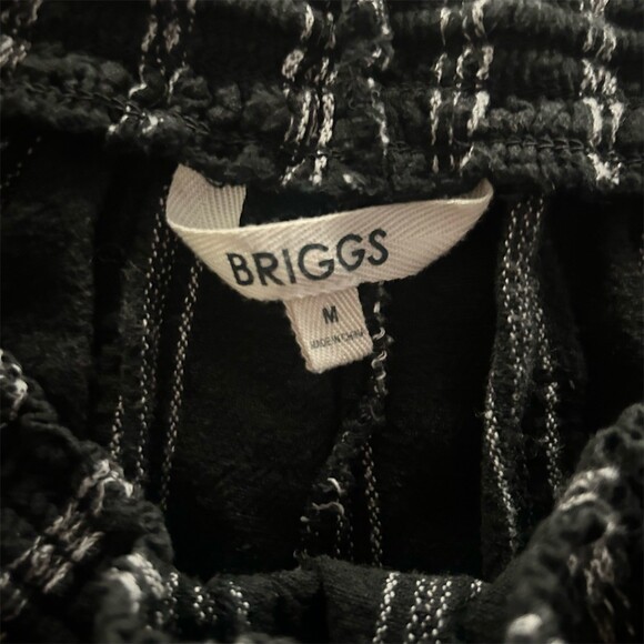 Briggs New York Womens Pull-On Shorts Size M Black White Stripe Pockets - Picture 3 of 6